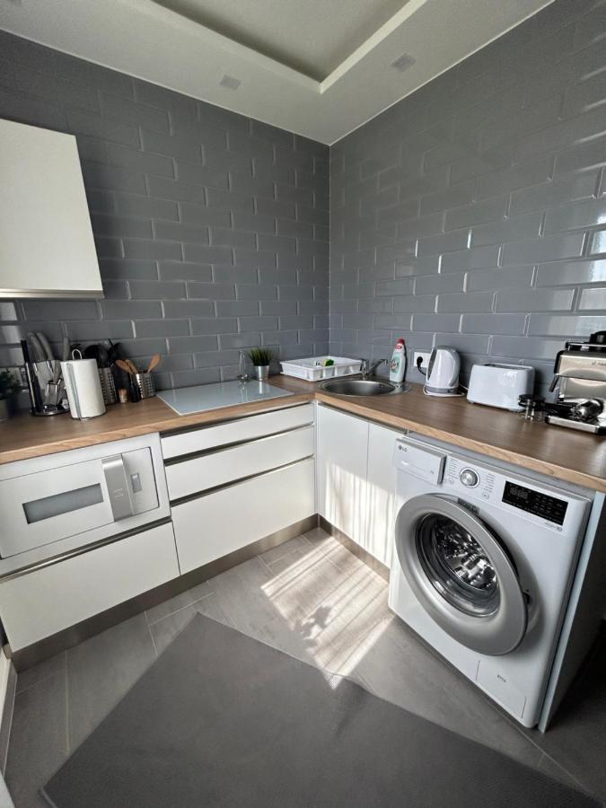 Gabend'I Apartman Eger Exteriör bild