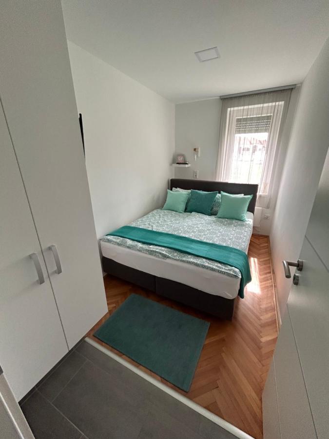 Gabend'I Apartman Eger Exteriör bild